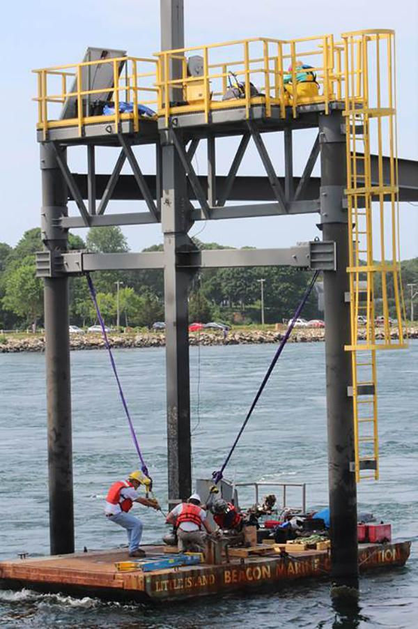 Massachusetts-test-site-welcomes-first-tidal-turbine.jpg