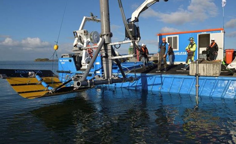 eel-energy-performs-tidal-membrane-try-outs-in-brest.jpeg